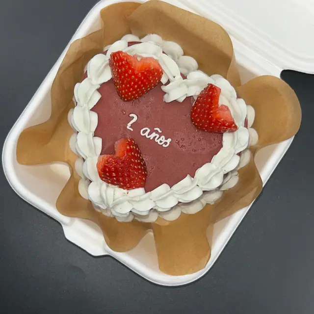 Bento de corazón con fresas
